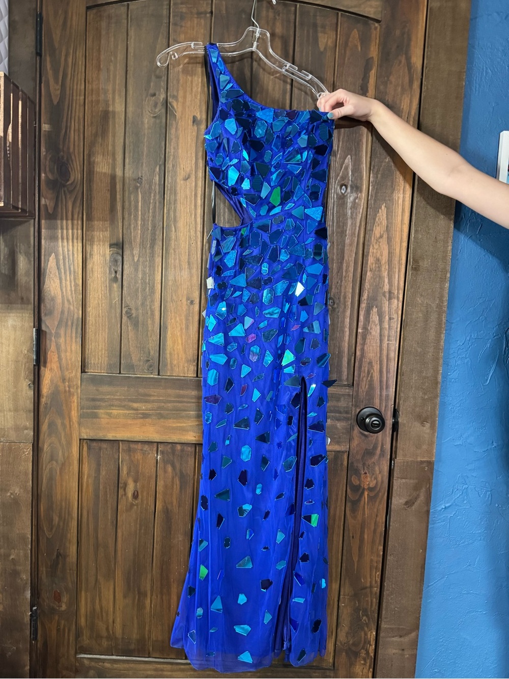 One-Shoulder Royal Blue Evening Gown with Sequin Inlay